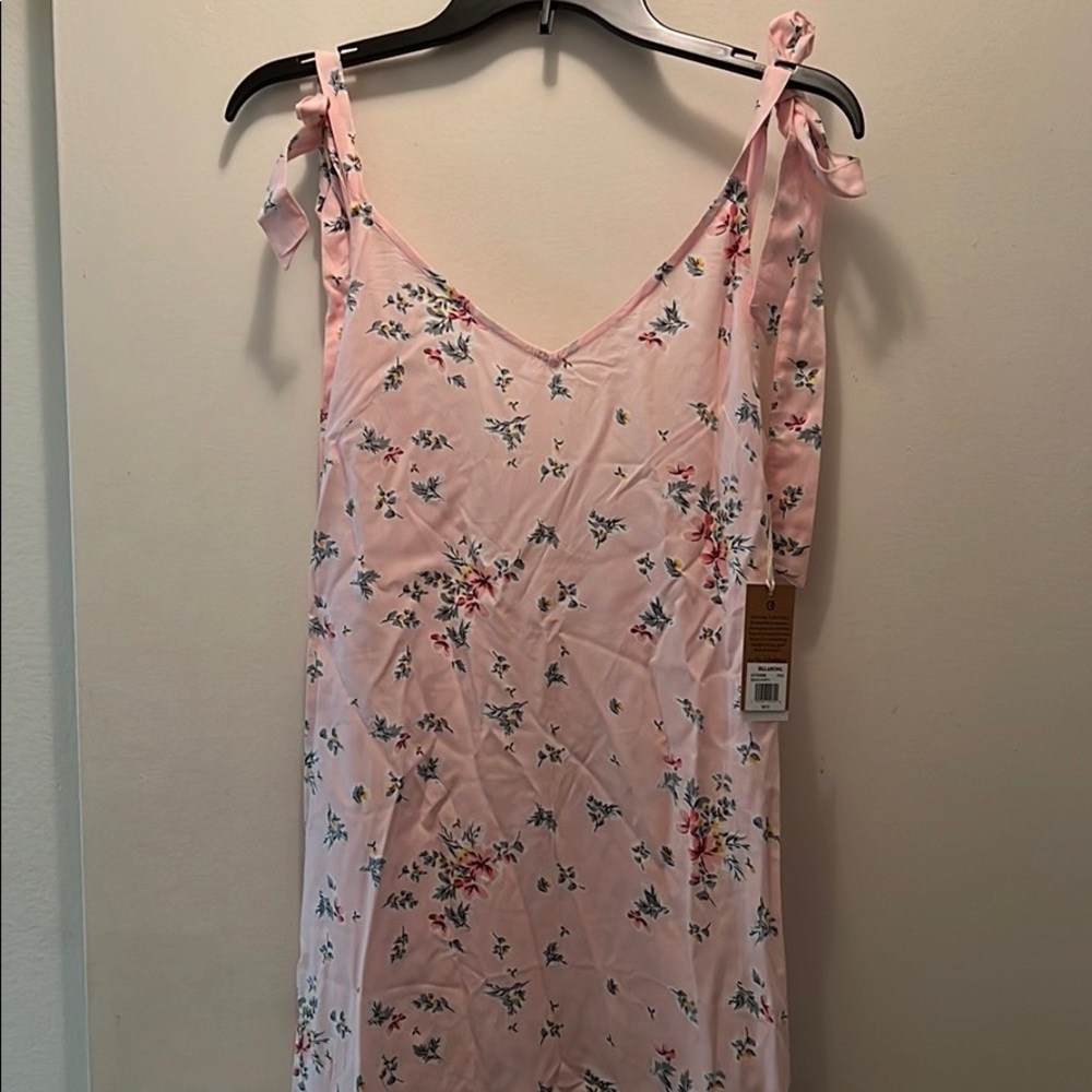 Billabong beach party dress size M - Picture 2 of 3
